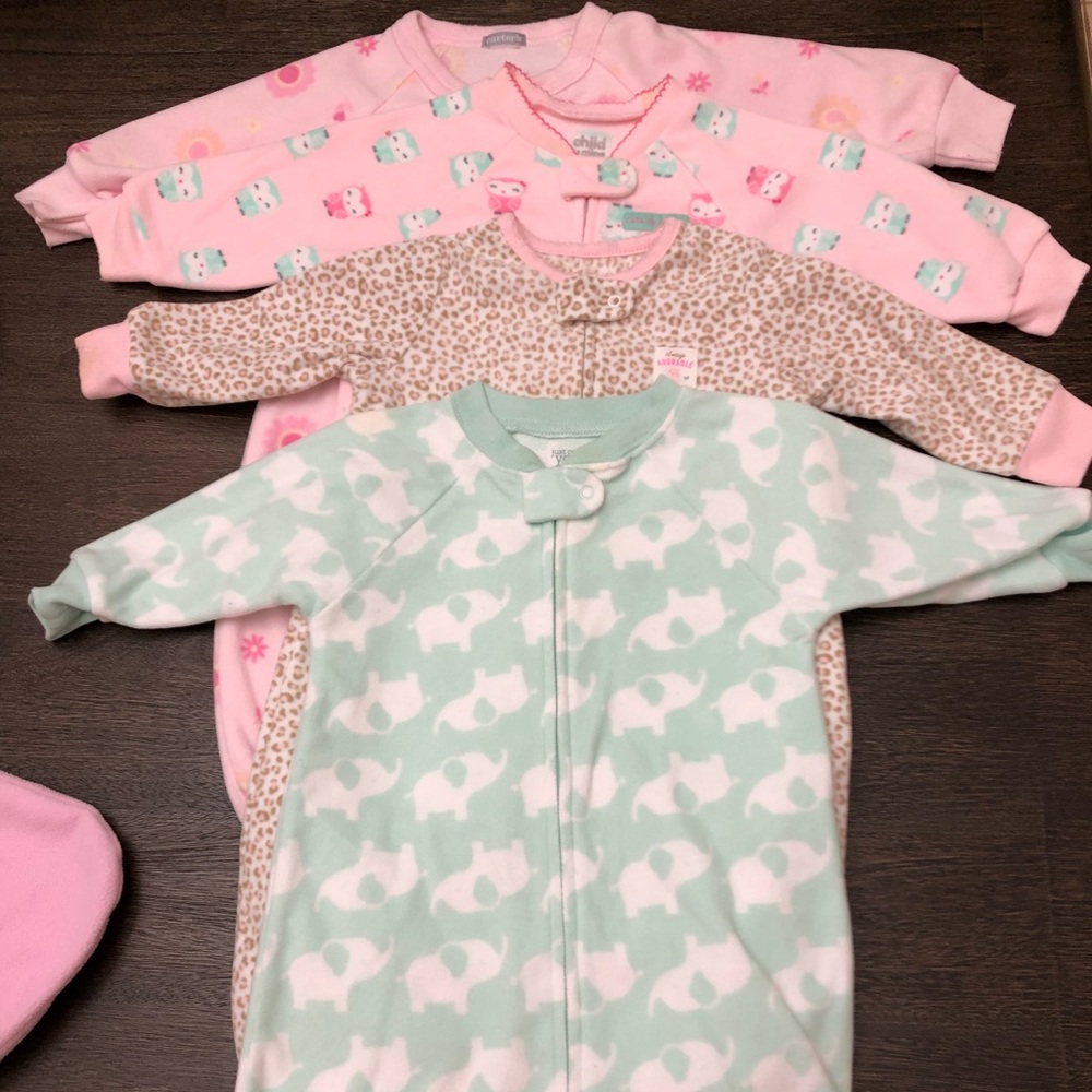 📍SOLD📍4 items!! Fleece Sleep Sack 0-9 Months